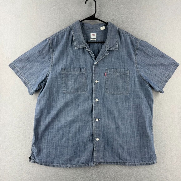 Levi's Other - Levis Shirt Mens XL Blue Chambray Camp Button Up Boxy